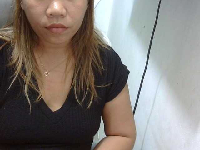 Bunnygreen's BongaCams show and profile