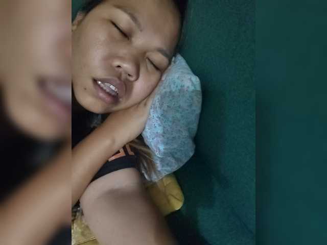 Bunnygreen's BongaCams show and profile