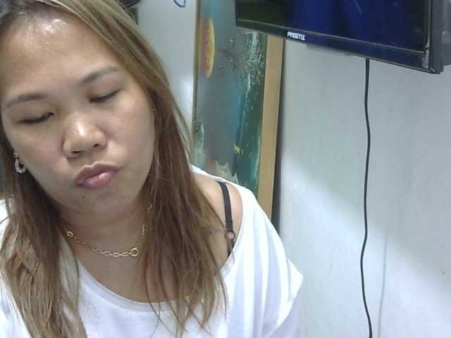 Bunnygreen's BongaCams show and profile