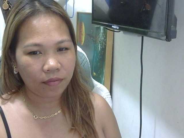 Bunnygreen's BongaCams show and profile