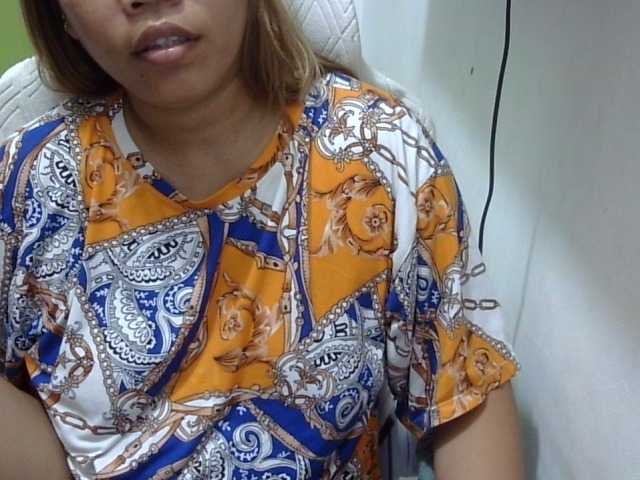 Bunnygreen's BongaCams show and profile