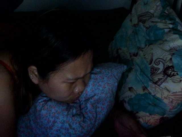 Bunnygreen's BongaCams show and profile