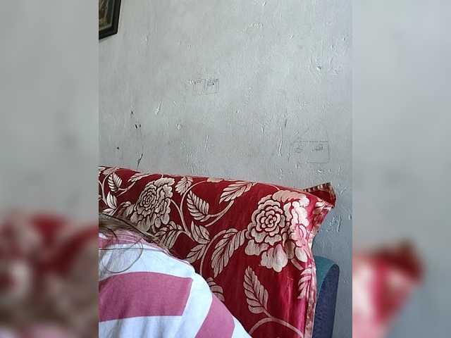 Bunnygreen's BongaCams show and profile