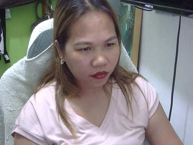 Bunnygreen's BongaCams show and profile