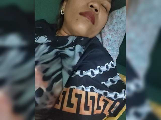 Bunnygreen's BongaCams show and profile