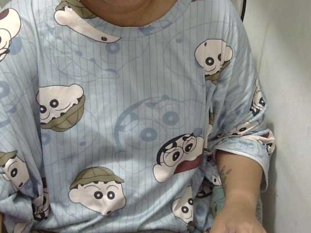 Bunnygreen's BongaCams show and profile