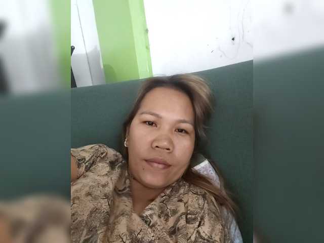 Bunnygreen's BongaCams show and profile