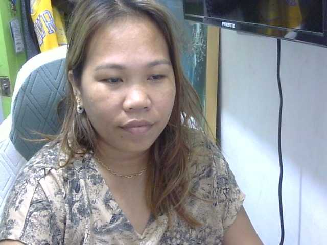 Bunnygreen's BongaCams show and profile