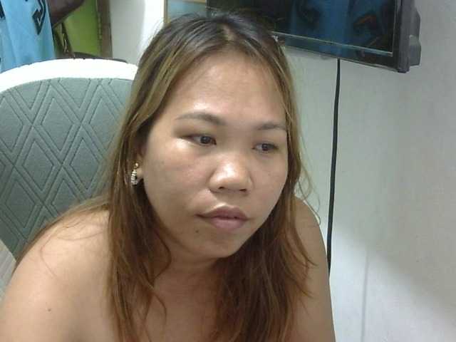 Bunnygreen's BongaCams show and profile