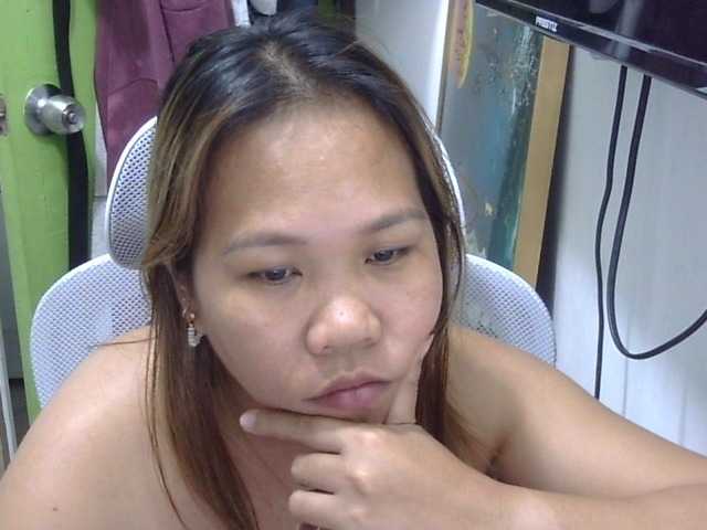 Bunnygreen's BongaCams show and profile