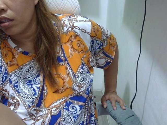 Bunnygreen's BongaCams show and profile