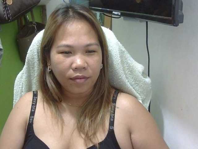 Bunnygreen's BongaCams show and profile