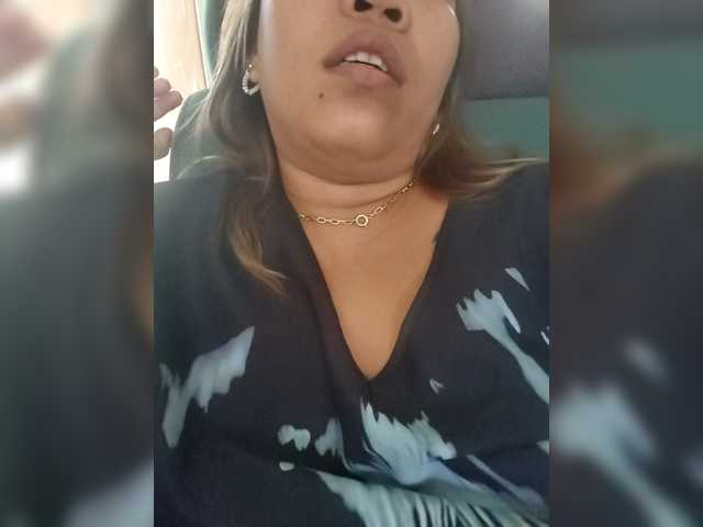 Bunnygreen's BongaCams show and profile