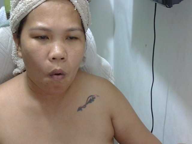 Bunnygreen's BongaCams show and profile