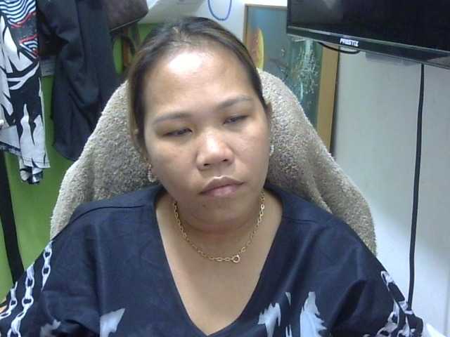 Bunnygreen's BongaCams show and profile