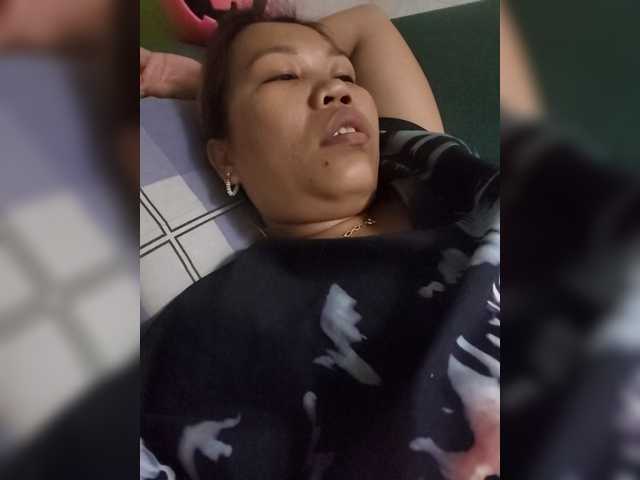 Bunnygreen's BongaCams show and profile