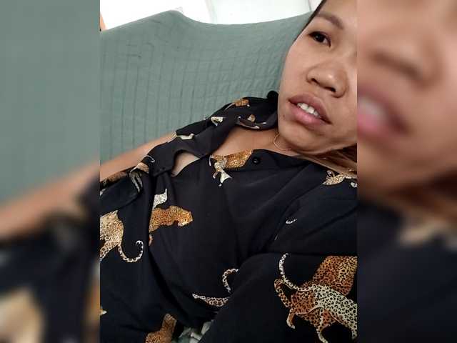 Bunnygreen's BongaCams show and profile