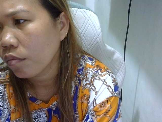 Bunnygreen's BongaCams show and profile