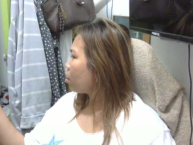 Bunnygreen's BongaCams show and profile