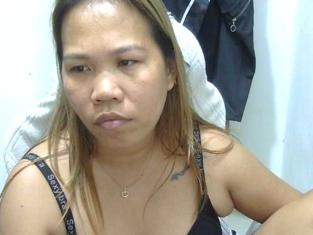 Bunnygreen's BongaCams show and profile