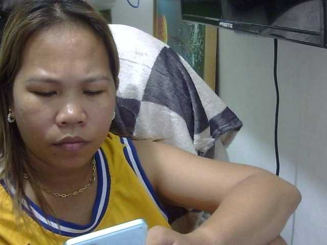 Bunnygreen's BongaCams show and profile