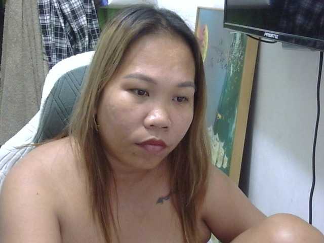 Bunnygreen's BongaCams show and profile