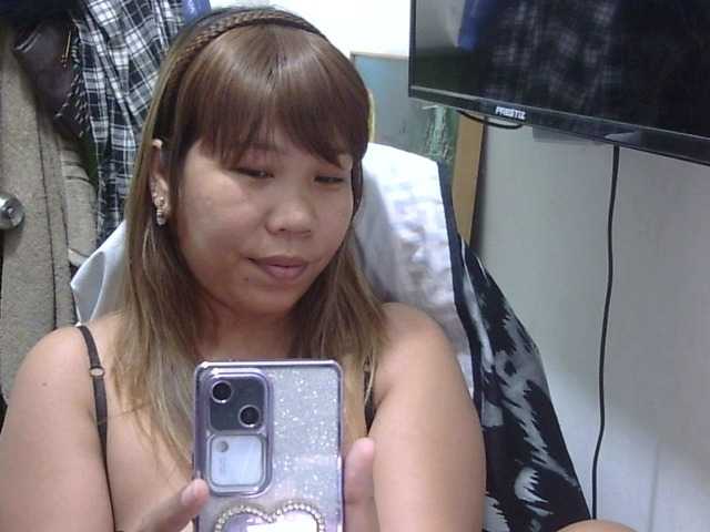 Bunnygreen's BongaCams show and profile