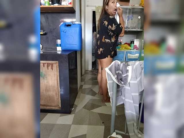 Bunnygreen's BongaCams show and profile