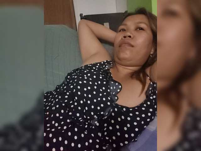 Bunnygreen's BongaCams show and profile