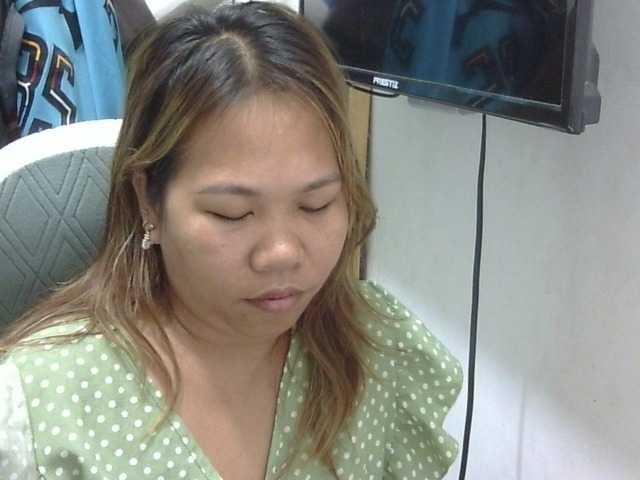 Bunnygreen's BongaCams show and profile