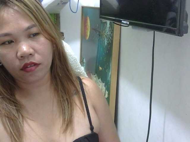 Bunnygreen's BongaCams show and profile