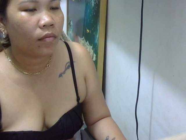 Bunnygreen's BongaCams show and profile