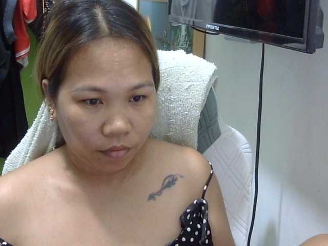 Bunnygreen's BongaCams show and profile