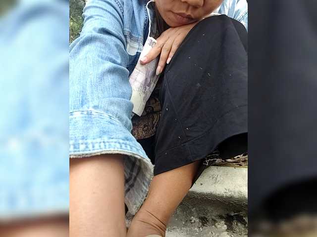 Bunnygreen's BongaCams show and profile