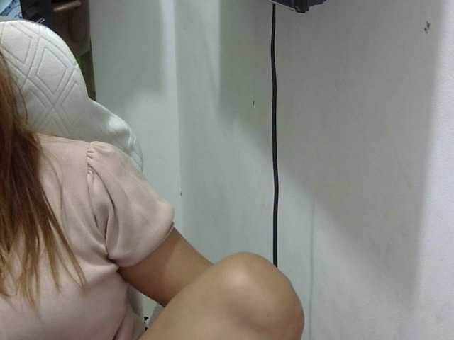 Bunnygreen's BongaCams show and profile