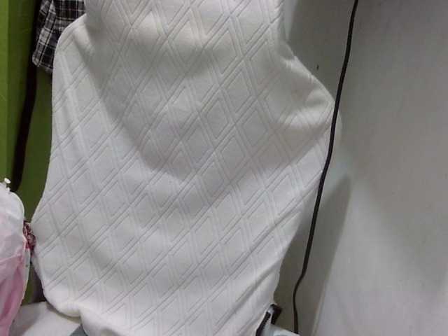 Bunnygreen's BongaCams show and profile