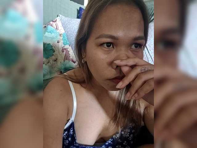 Bunnygreen's BongaCams show and profile