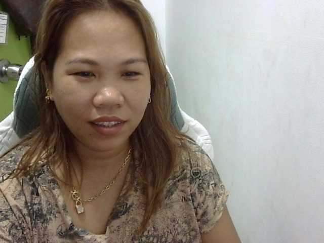 Bunnygreen's BongaCams show and profile