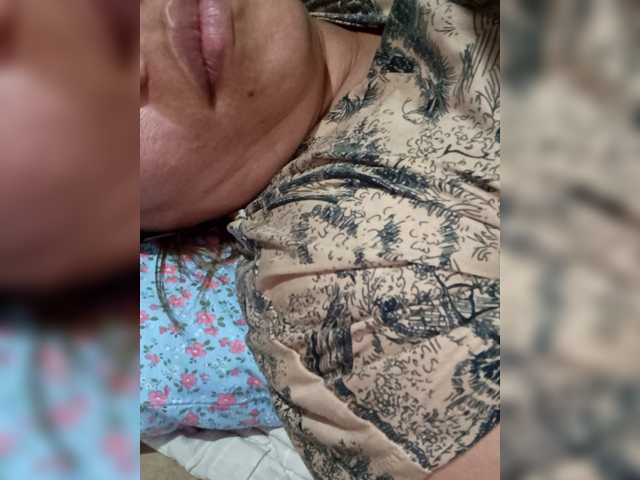 Bunnygreen's BongaCams show and profile