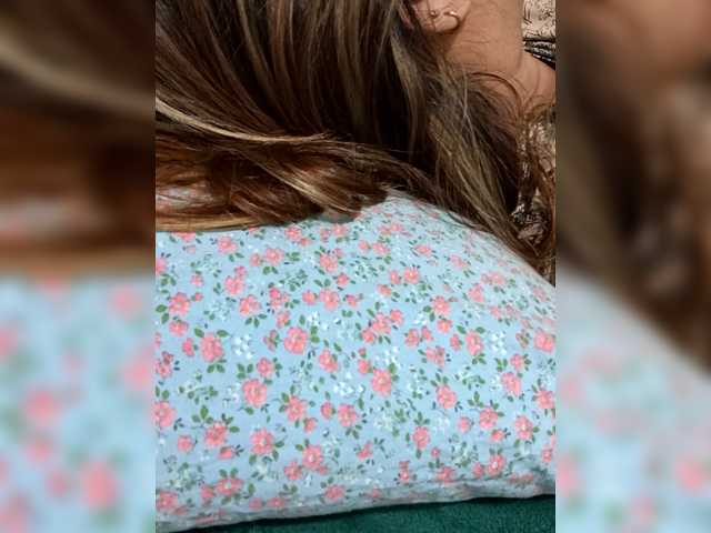 Bunnygreen's BongaCams show and profile