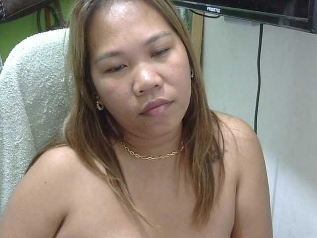 Bunnygreen's BongaCams show and profile