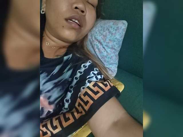 Bunnygreen's BongaCams show and profile