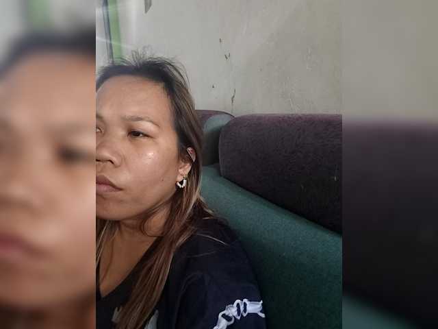 Bunnygreen's BongaCams show and profile