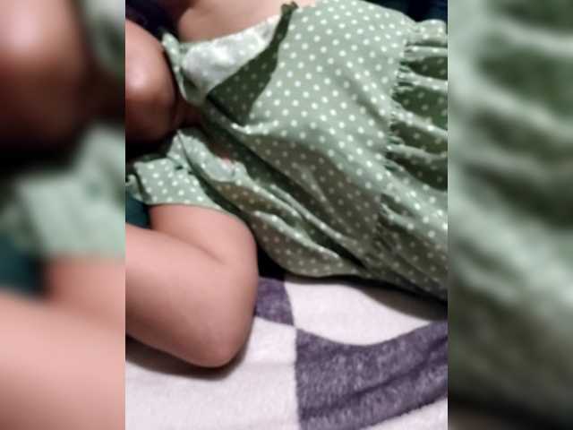 Bunnygreen's BongaCams show and profile