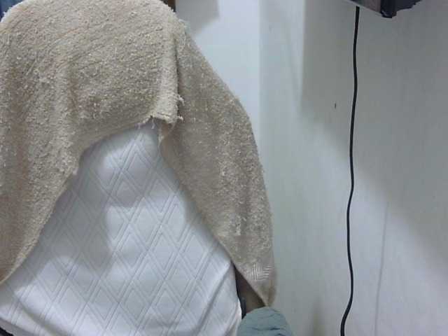 Bunnygreen's BongaCams show and profile