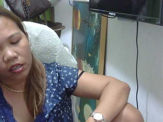 Bunnygreen's BongaCams show and profile