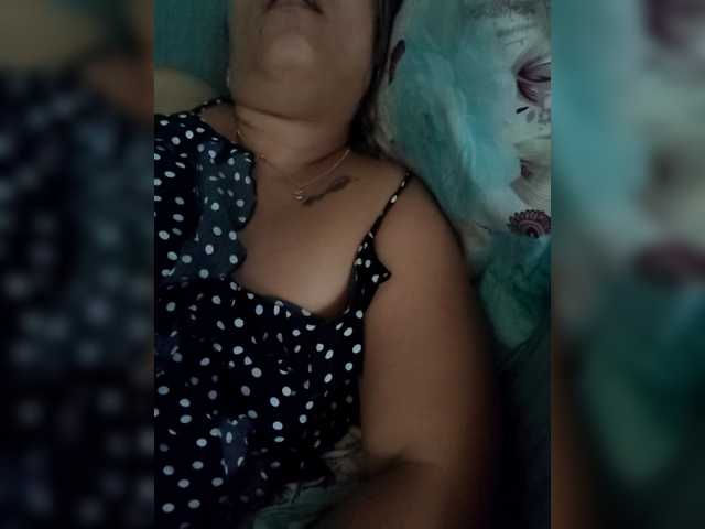 Bunnygreen live cam profile