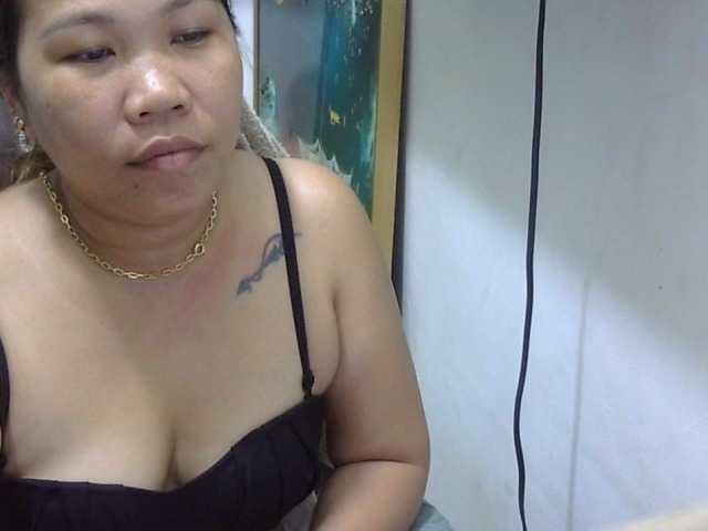 Bunnygreen's BongaCams show and profile