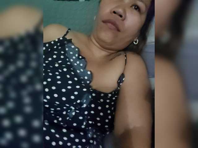 Bunnygreen's BongaCams show and profile