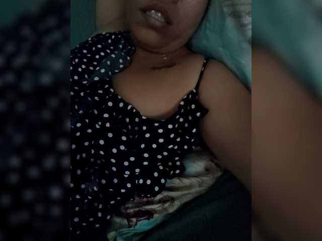 Bunnygreen live cam profile